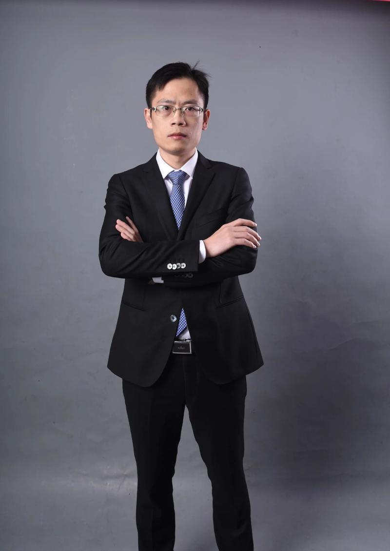 王胜军 动态图形设计负责人